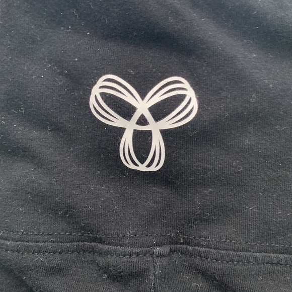 Black TNA Leggings - Picture 2 of 2